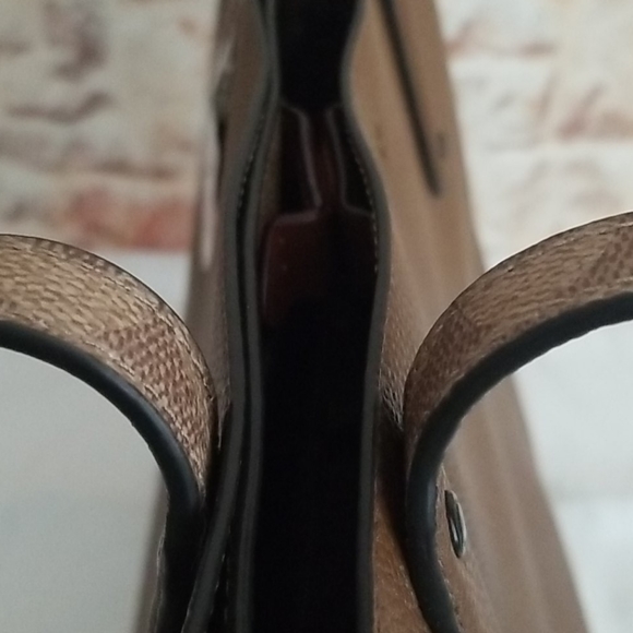 New COACH Central Signature Coated Canvas Tote - Picture 13 of 13